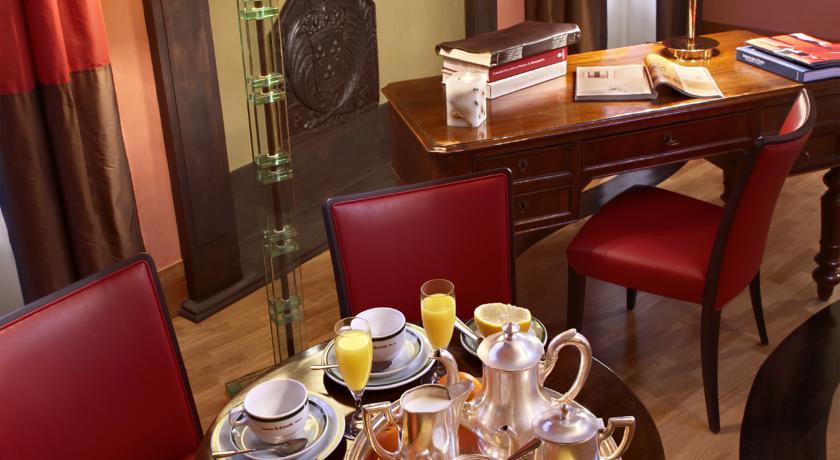 Saturnia & International Hotel 4*